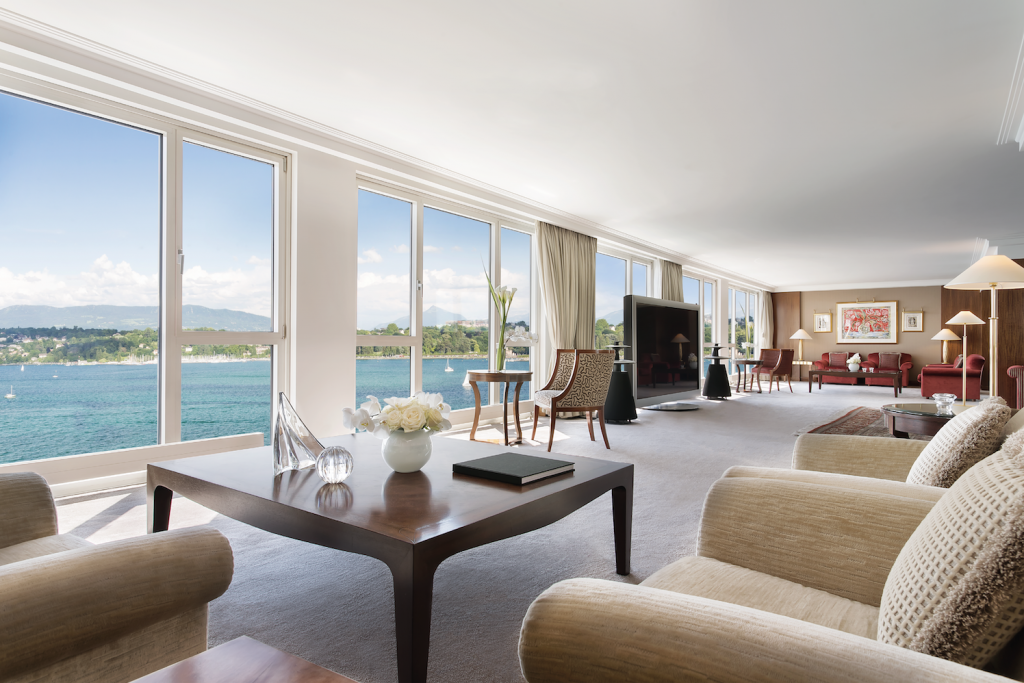 出典：https://elitetraveler.com/travel/destination-guides/top-100-suites-2020/royal-penthouse-suite-hotel-president-wilson-geneva