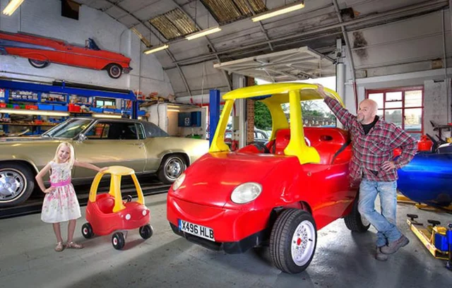 世界一大きい子供用の車おもちゃ