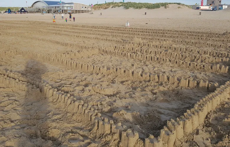 世界一長い砂のお城の列 ギネス認定